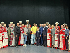  Концерт Кубанского казачьего хора в Смоленске посетили офицеры пограничной службы ФСБ России по  Смоленской области